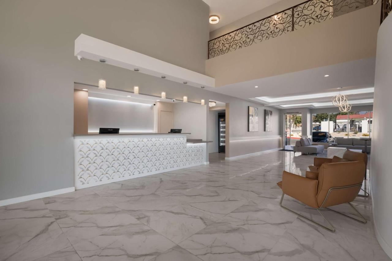Surestay Plus Hotel By Best Western Upland - Ontario North Екстер'єр фото