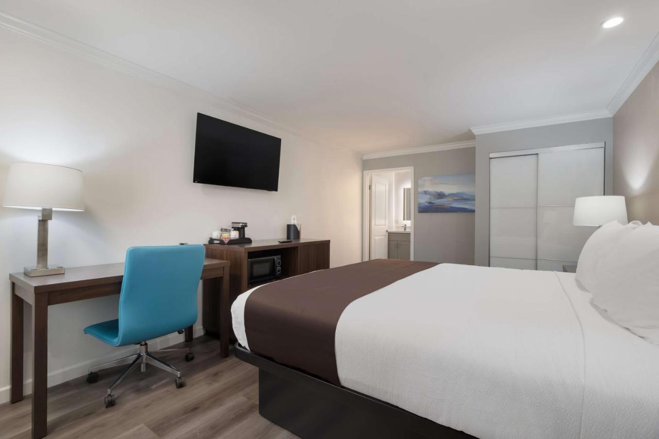 Surestay Plus Hotel By Best Western Upland - Ontario North Екстер'єр фото